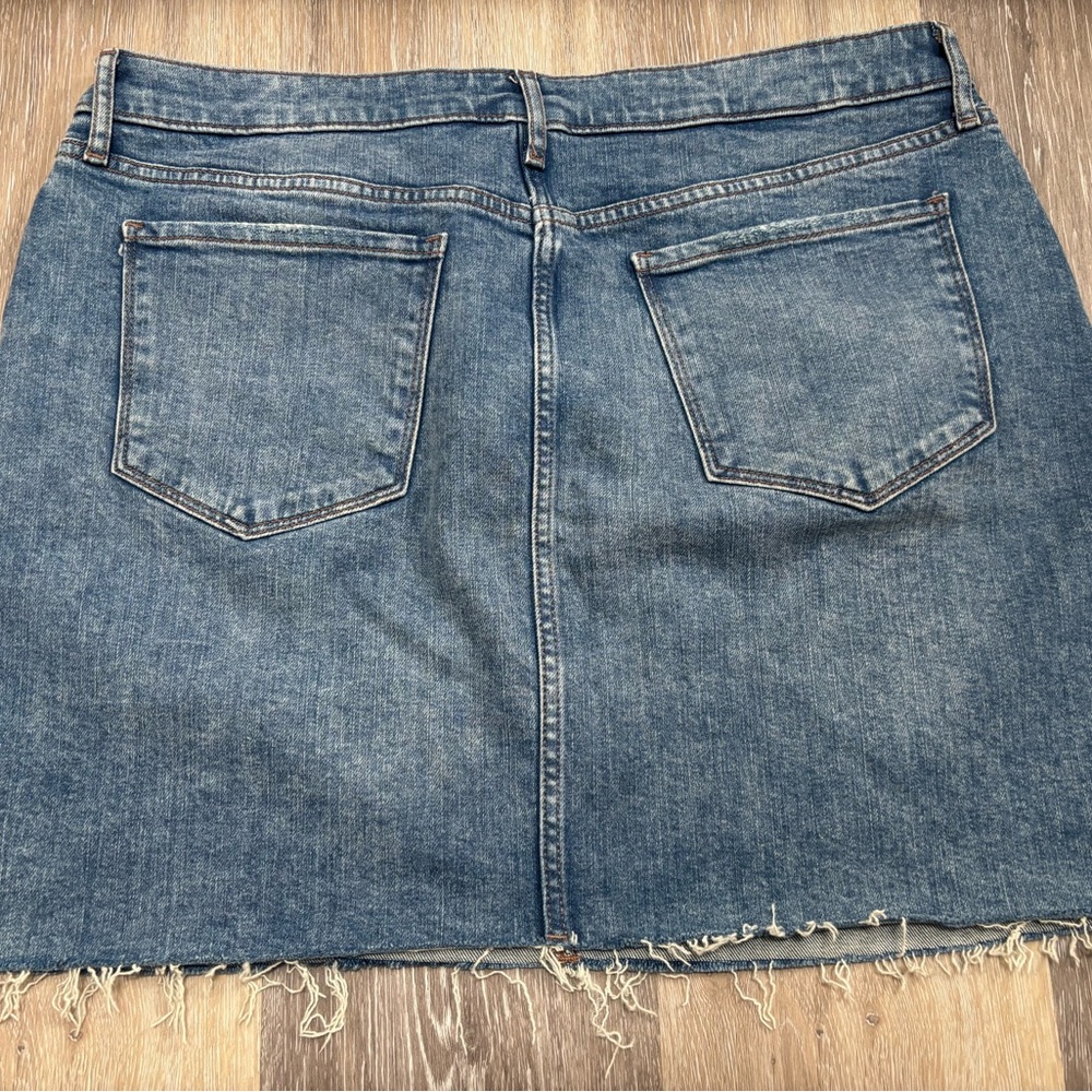 Denim Mini - Picture 5 of 5